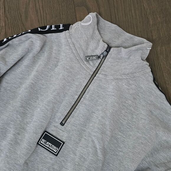Holland Cooper HC Studio Crop Half Zip Sweat in Heather Gray - Picture 8 of 16